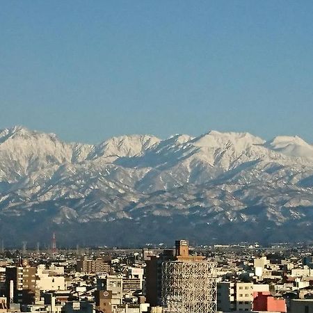 Toyama Daiichi Hotel Екстериор снимка
