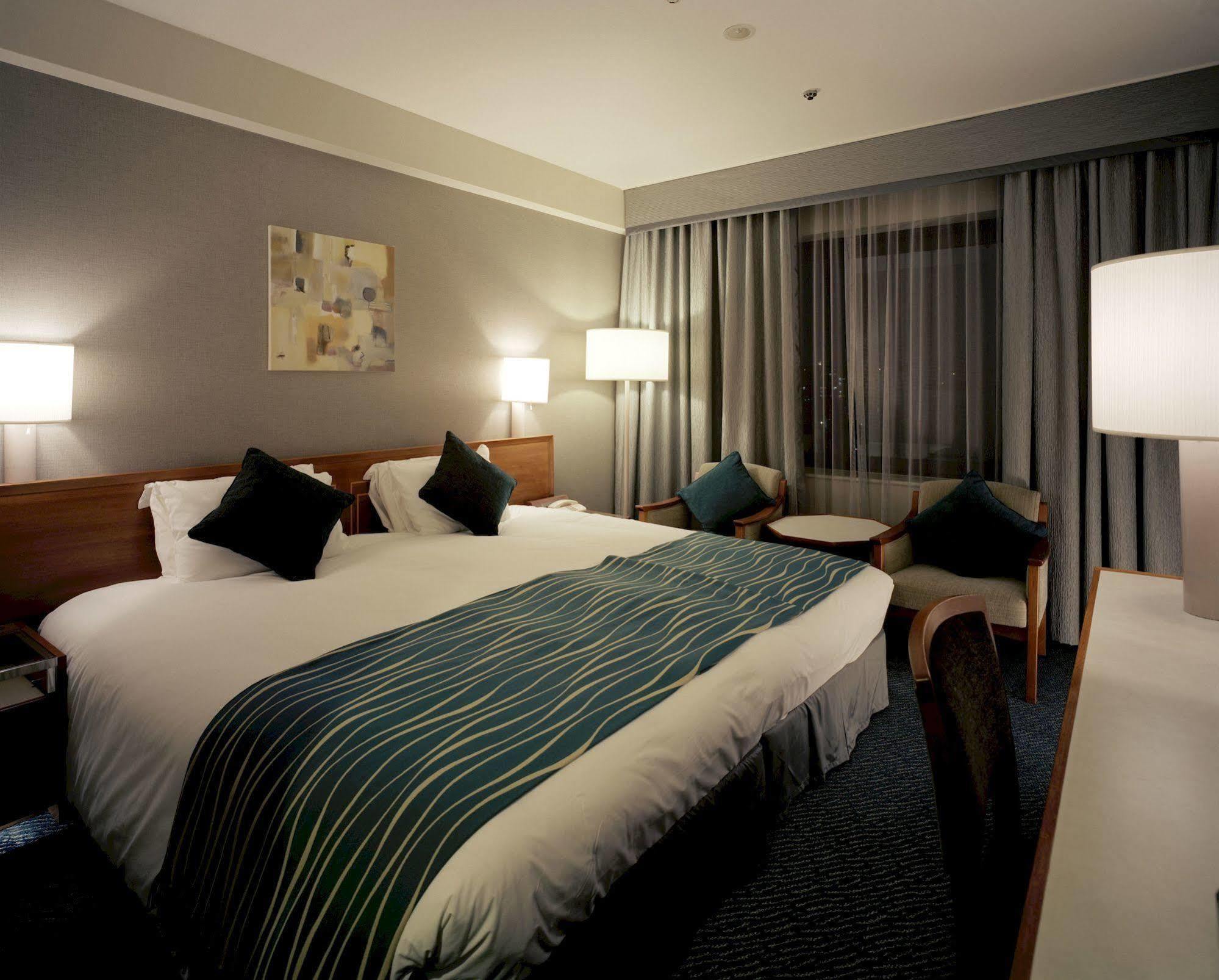 Toyama Daiichi Hotel Екстериор снимка