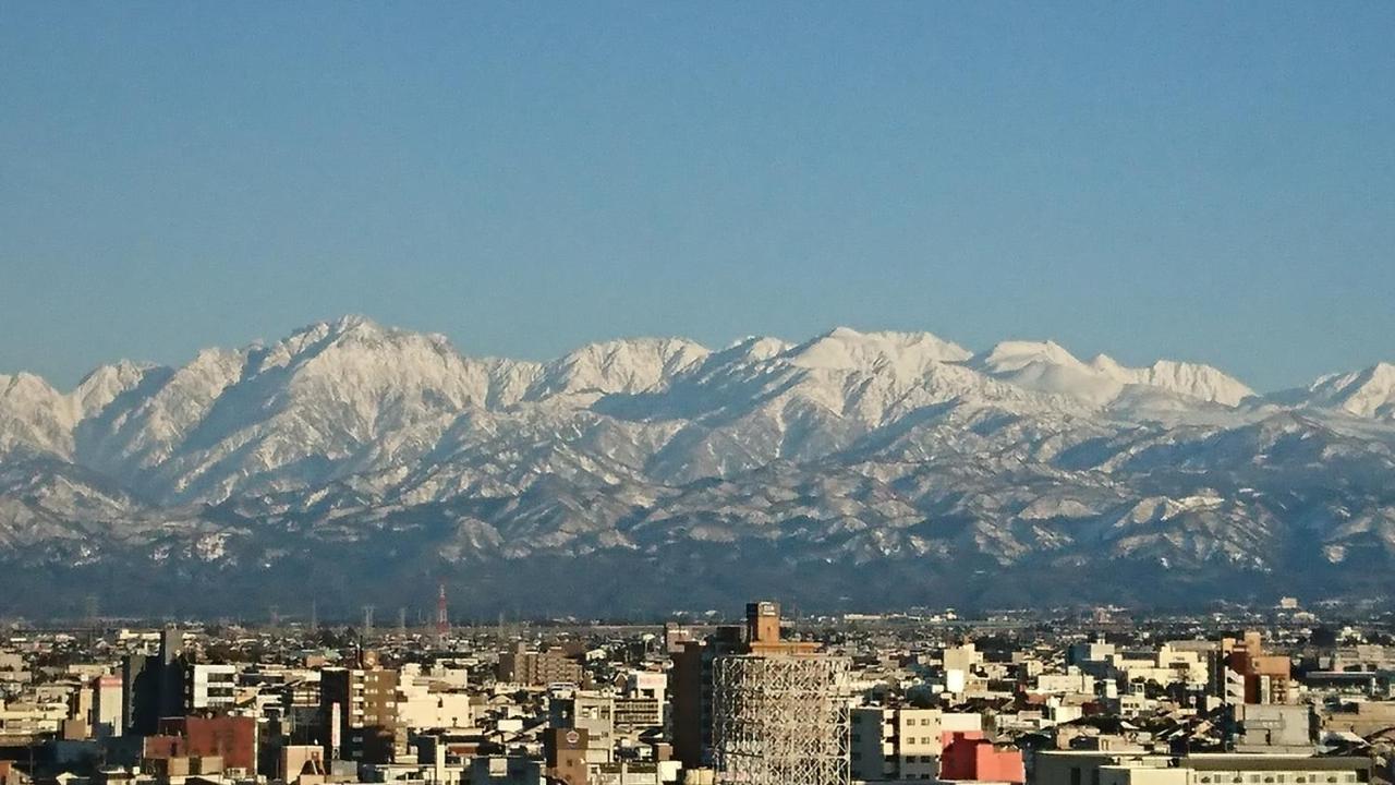 Toyama Daiichi Hotel Екстериор снимка